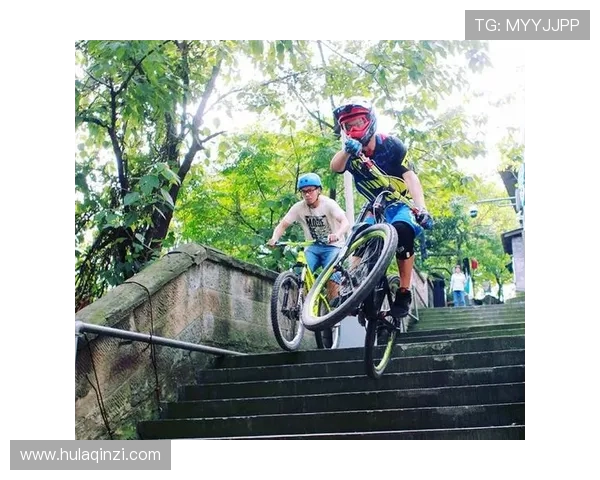 重庆极限运动队的团队协作揭秘与挑战极限的激情之旅 重庆极限运动队的团队协作揭秘与挑战极限的激情之旅